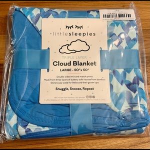 Little Sleepies Blue Watercolor Hearts Cloud Blanket